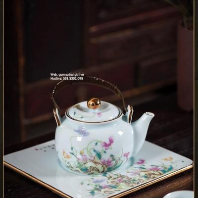BỘ ẤM TRÀ BAO GỒM 8 MÓN